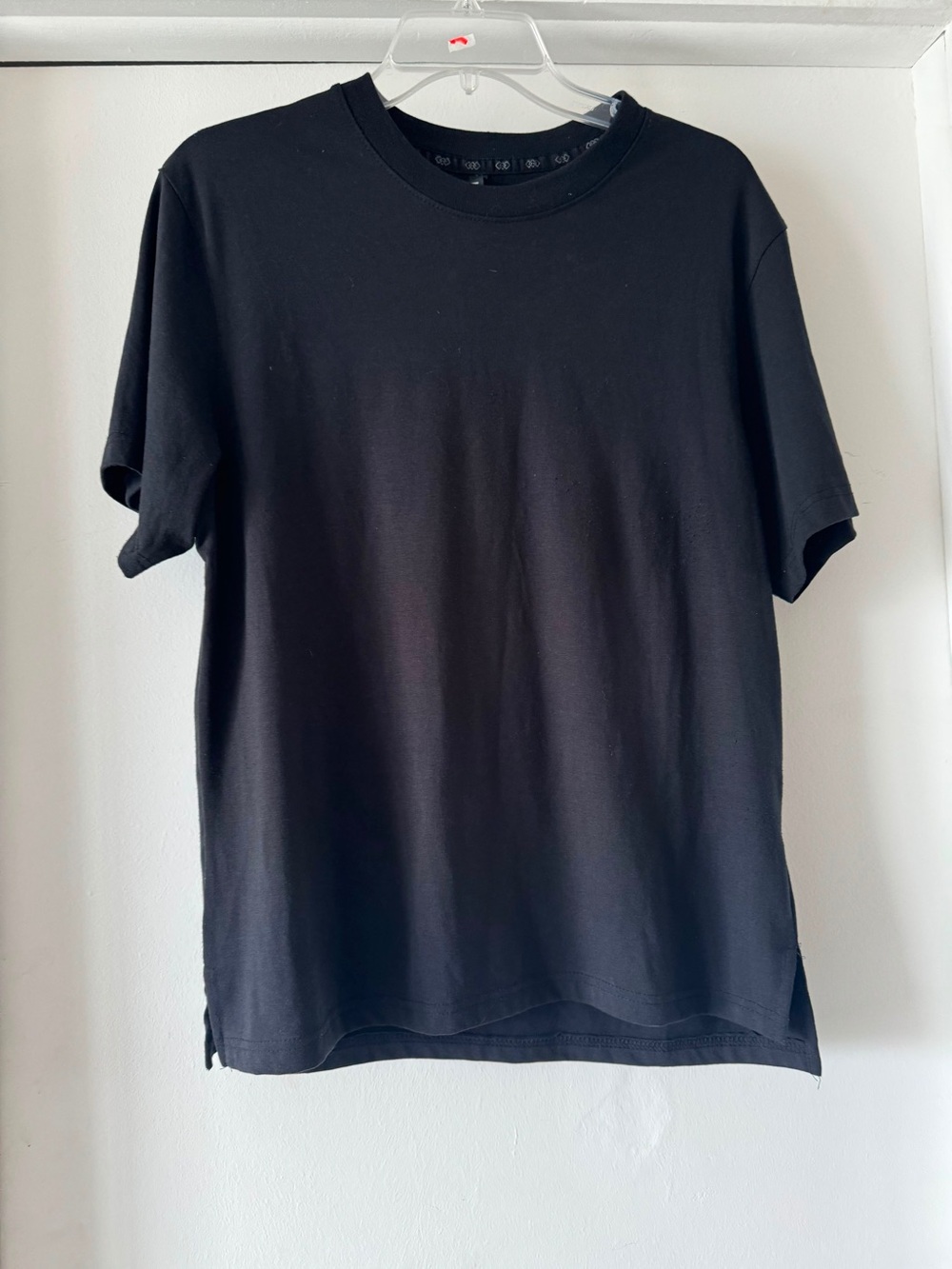 Men's Black Short-Sleeve Crewneck Tee